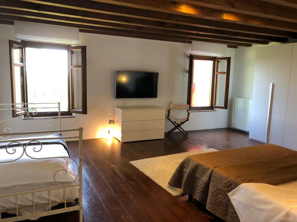 Relais Corte Bercelli Valeggio sul Mincio Luaran gambar