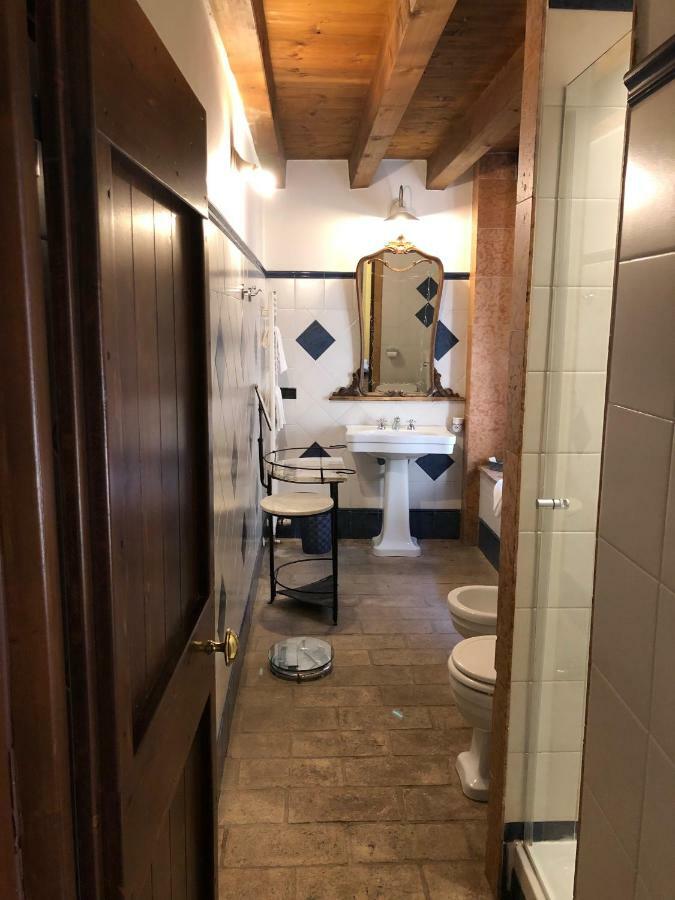 Relais Corte Bercelli Valeggio sul Mincio Luaran gambar